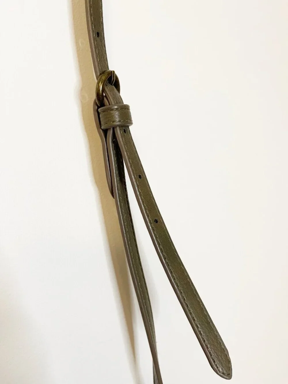Universal Thread Olive Green Crossbody Purse Envelope Flap Adjustable Strap
